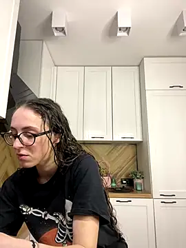 MartiniiSelenna online show from November 14, 6:45 am