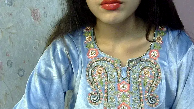 binisa 45 online show from December 20, 1:33 pm