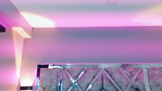 MarianaGarciaa   online show from October 18, 7:25 pm