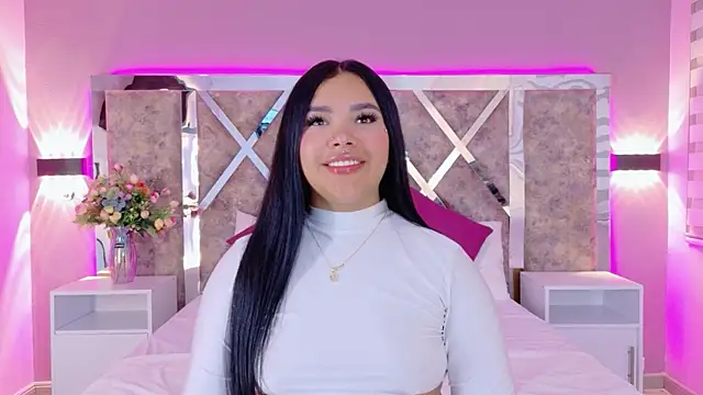 MarianaGarciaa   online show from April 10, 7:07 pm