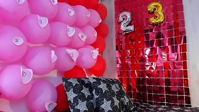 lovely kitt online show from February 17, 11:09 pm