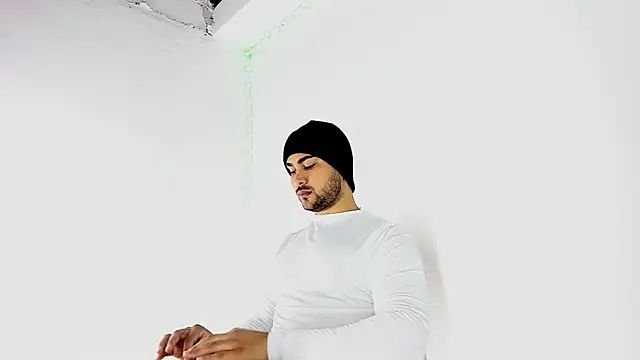 Snapshot of Sebas-hott chatting on September 12, 10:10 pm Sebas-hott online show from September 12, 10:10 pm