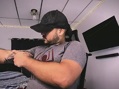 Sebas-hott online show from February 24, 9:46 pm