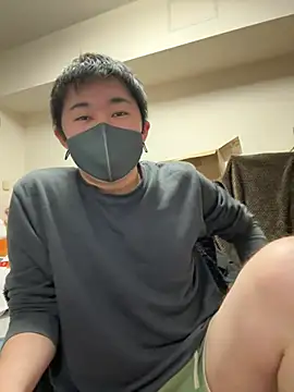 kentyken online show from April 22, 1:45 pm