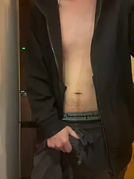 Snapshot of saku_chan_live chatting on April 21, 6:12 pm saku chan live online show from April 21, 6:12 pm