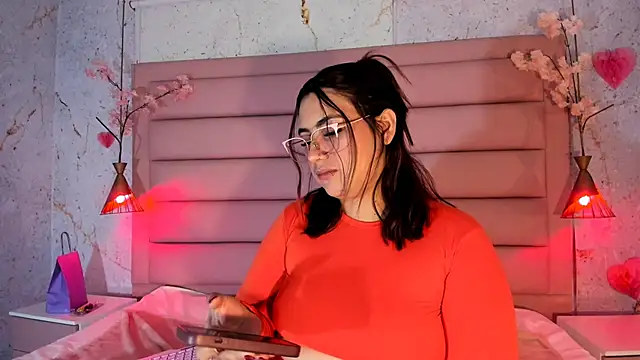 sabrinamilani online show from March 6, 3:25 am