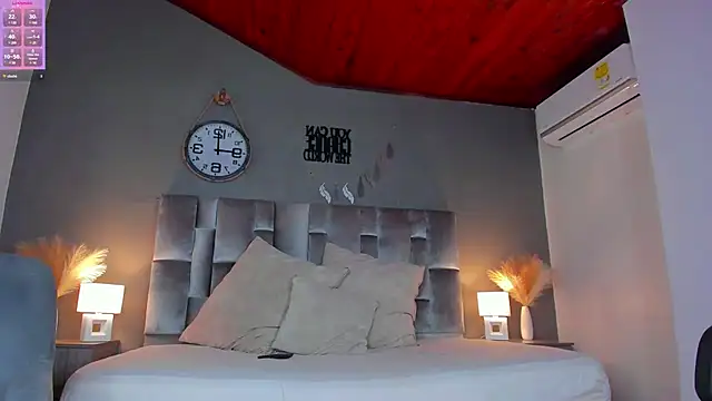 alaia-rogers online show from March 10, 2:37 pm