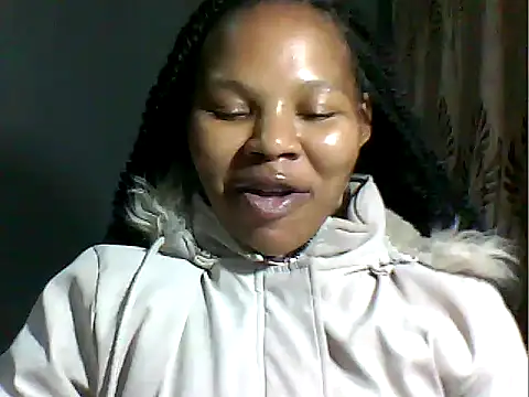 Snapshot of MAZINGDIVA1994 chatting on February 16, 4:53 pm MAZINGDIVA1994 online show from February 16, 4:53 pm