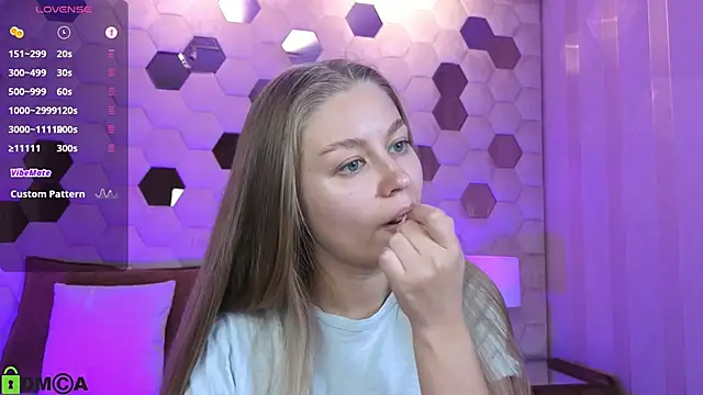 Polumna cute online show from June 13, 1:31 pm