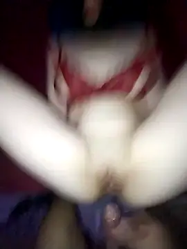 Snapshot of Hard-couple chatting on December 17, 11:27 pm Hard-couple online show from December 17, 11:27 pm