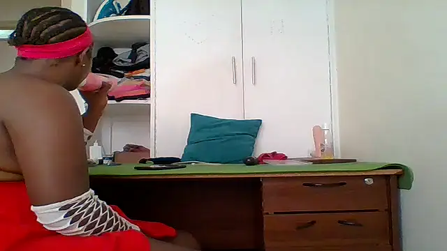 Cookie  dough online show from January 11, 2:33 pm