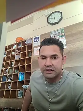 Snapshot of Maximil56 chatting on October 9, 8:40 pm Maximil56 online show from October 9, 8:40 pm