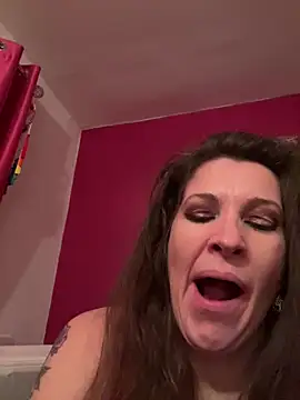 Lwhite1 online show from January 24, 12:09 am