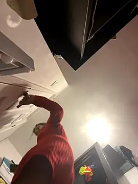 Lwhite1 online show from September 20, 11:50 pm