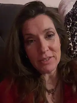 Lwhite1 online show from April 22, 10:55 pm