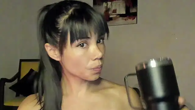 AnaHenao online show from March 4, 11:38 am