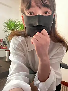 Snapshot of Annabody chatting on February 24, 1:24 am Annabody online show from February 24, 1:24 am