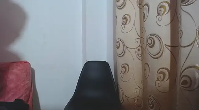 merlinaadams  online show from January 22, 12:06 am