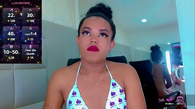 KayleighDreams  online show from March 8, 12:52 pm