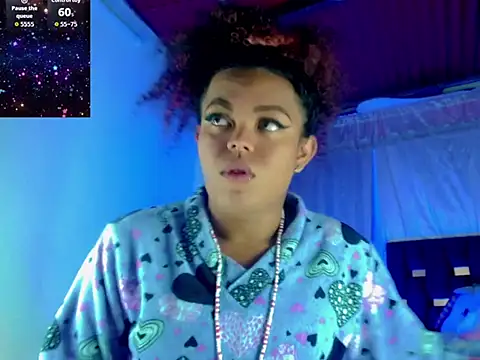 KayleighDreams  online show from October 13, 9:42 am