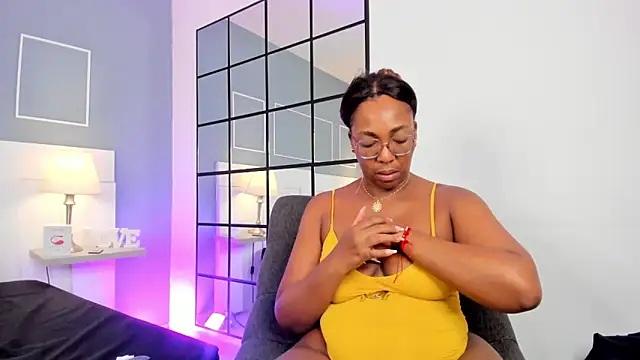 dirtyvictoria online show from September 19, 12:06 pm