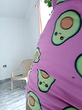 isabellehaynes online show from February 5, 4:03 pm