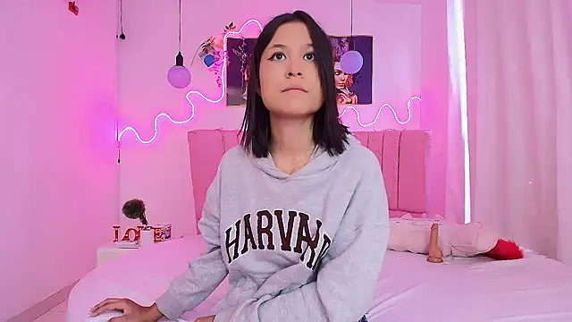 Azul horney online show from December 5, 9:28 pm