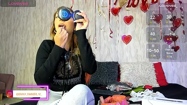 emily parkerr online show from February 13, 1:59 pm