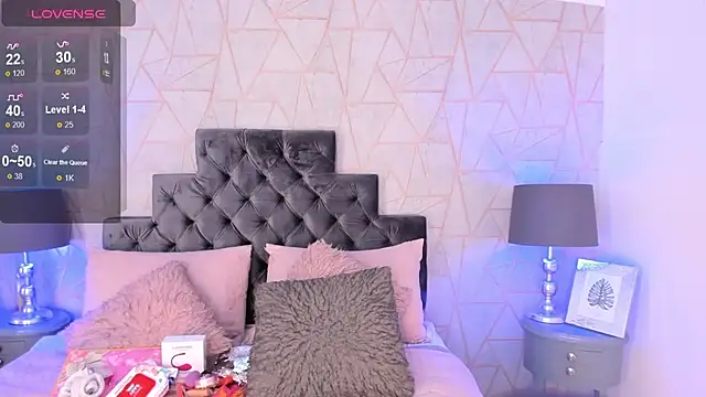 emily parkerr online show from February 24, 3:53 pm