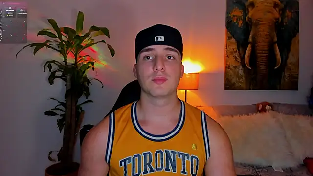 Snapshot of liam_oficial02 chatting on February 28, 4:21 am liam oficial02 online show from February 28, 4:21 am