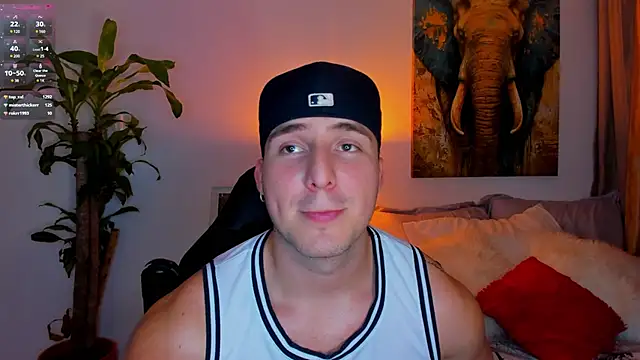 Snapshot of liam_oficial02 chatting on March 6, 7:03 am liam oficial02 online show from March 6, 7:03 am