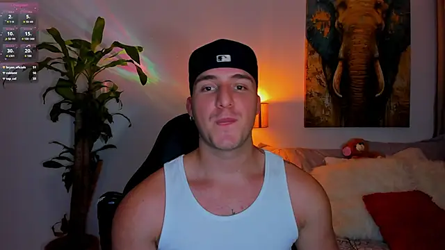 Snapshot of liam_oficial02 chatting on March 8, 7:49 am liam oficial02 online show from March 8, 7:49 am