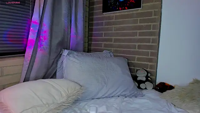 liam oficial02 online show from April 22, 3:20 am