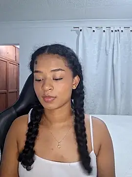 avellanatammy online show from April 21, 2:15 am