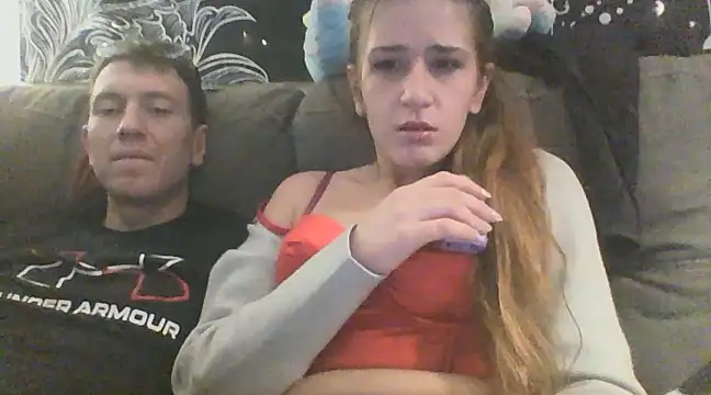 Snapshot of halobabe7620 chatting on December 9, 12:23 am halobabe7620 online show from December 9, 12:23 am