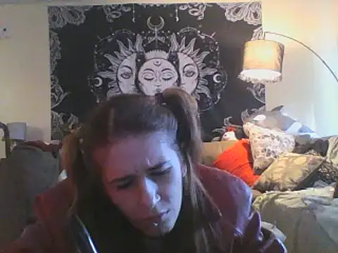 Snapshot of halobabe7620 chatting on December 31, 5:07 pm halobabe7620 online show from December 31, 5:07 pm