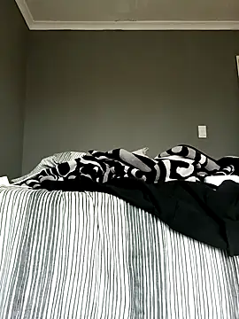 the greatt online show from November 24, 8:14 am