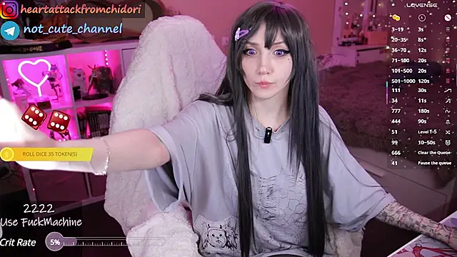 yourcutewaifu online show from March 13, 6:01 pm