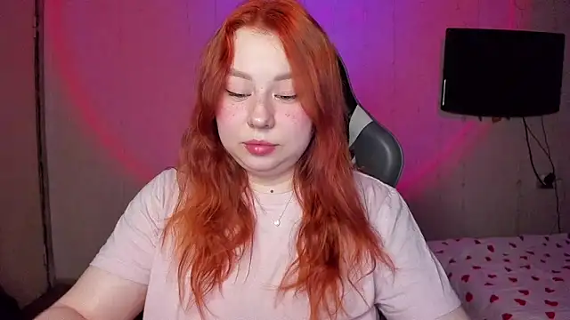 Snapshot of Milafoxxxy chatting on March 9, 12:09 pm Milafoxxxy online show from March 9, 12:09 pm