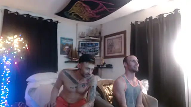 Snapshot of ShiaWay chatting on January 19, 8:41 pm ShiaWay online show from January 19, 8:41 pm