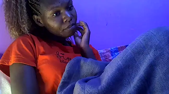 Snapshot of Cute_tamara chatting on December 5, 6:55 pm Cute tamara online show from December 5, 6:55 pm