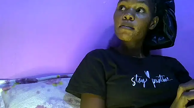 Snapshot of Cute_tamara chatting on December 22, 6:37 pm Cute tamara online show from December 22, 6:37 pm