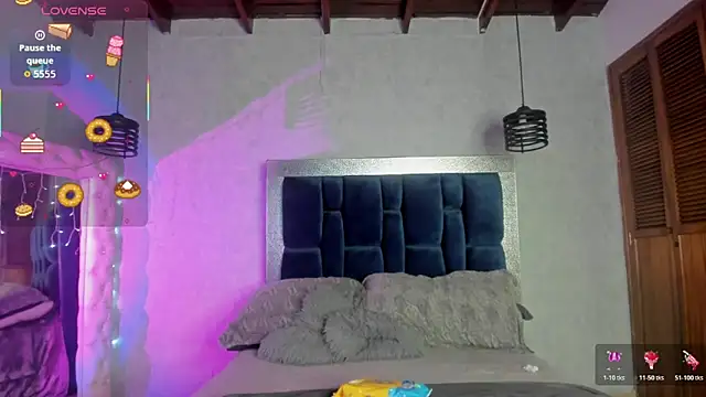 Taiissa  online show from December 2, 8:26 pm