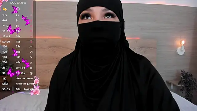 nashi ra online show from March 7, 11:40 am