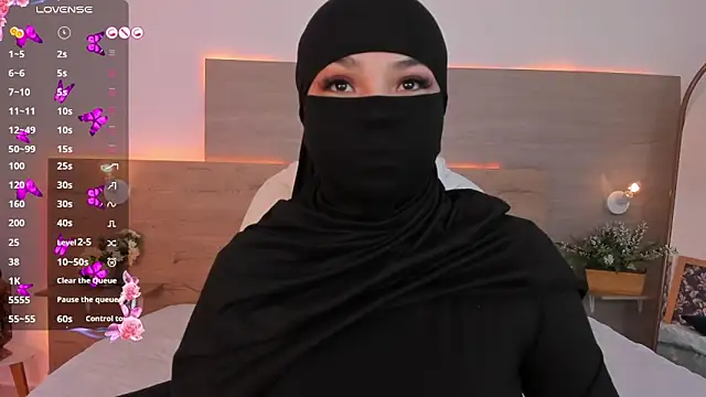 nashi ra online show from March 31, 11:43 am