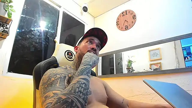 Angel sex latin online show from January 14, 6:24 am