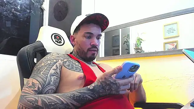 Angel sex latin online show from February 7, 6:56 am