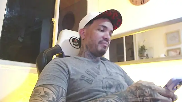 Angel sex latin online show from February 24, 6:05 am