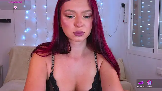 Snapshot of Karinchik_ chatting on February 18, 6:37 pm Karinchik  online show from February 18, 6:37 pm