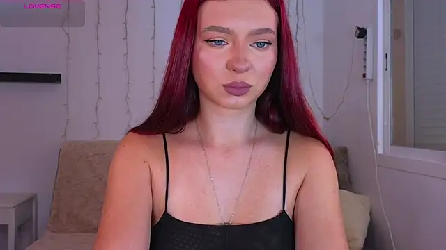 Snapshot of Karinchik_ chatting on March 11, 6:52 pm Karinchik  online show from March 11, 6:52 pm